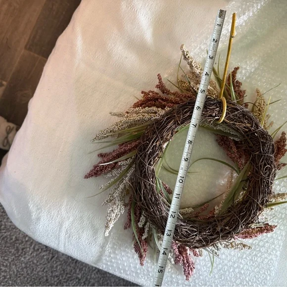 Rustic Autumn Wreath with hook - Picture 6 of 6